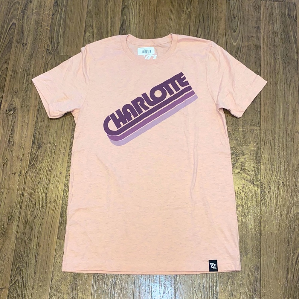 NWT 704 Shop Charlotte in the 70’s Tee Medium